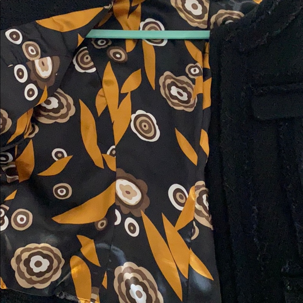 Jacket - Picture 3 of 3